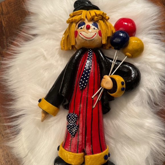 Vintage 1986 salt dough clowns. Handmade wall hangers. - Picture 3 of 11